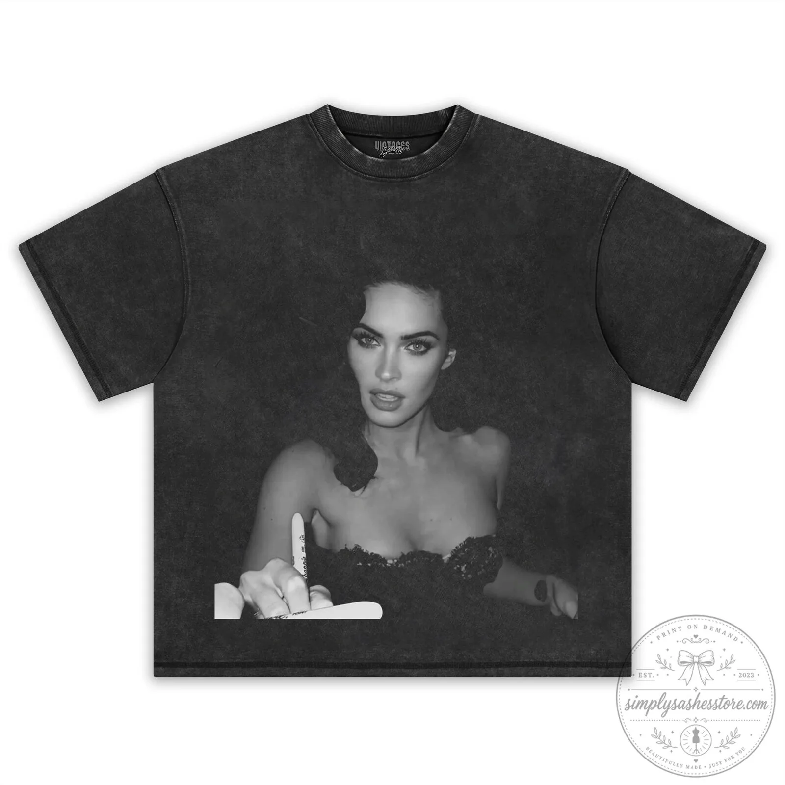 Megan Fox Iconic Black and White Photo T-Shirt 17 Megan Fox Iconic Black and White Photo T-Shirt